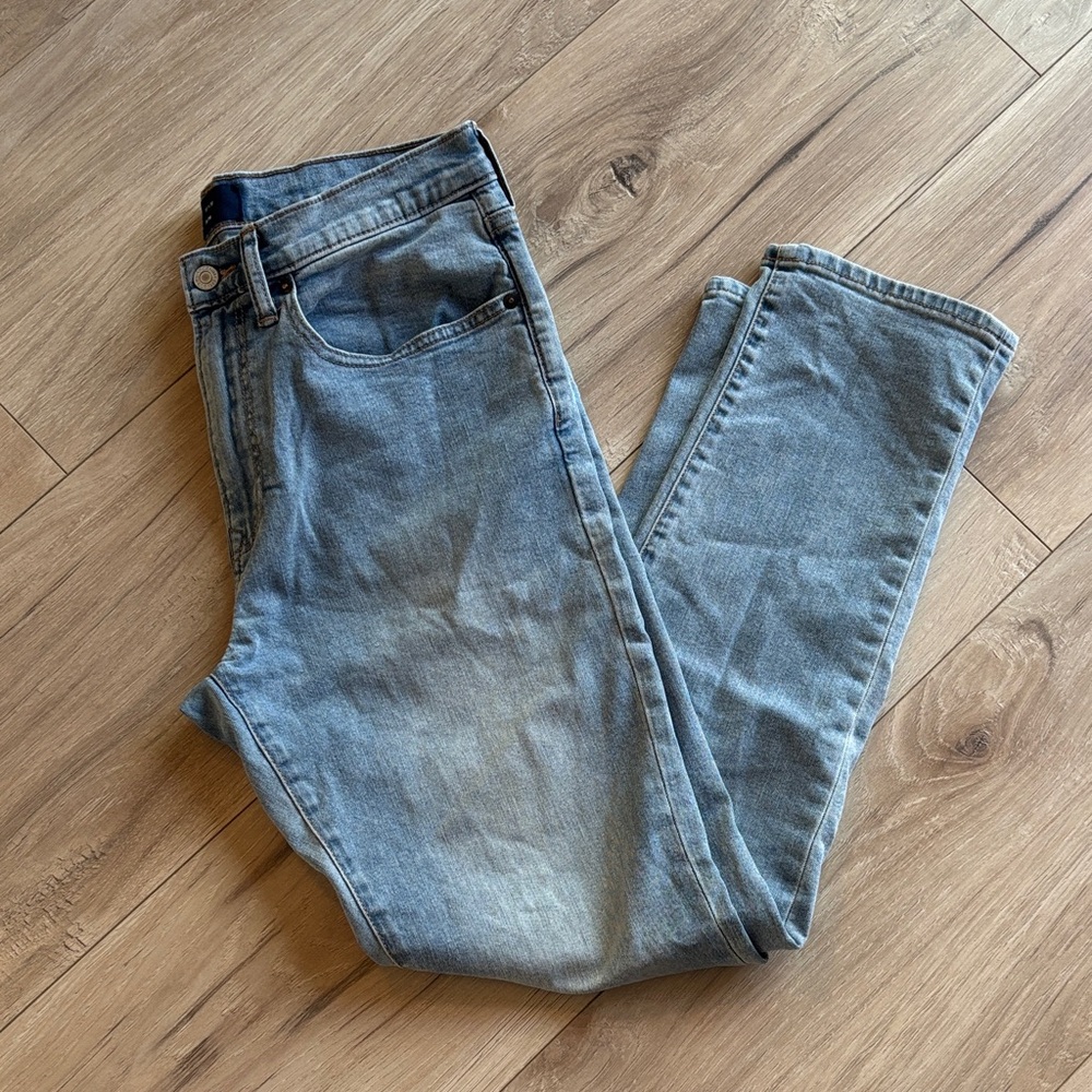 GAP Men's Slim Jeans in Light Blue